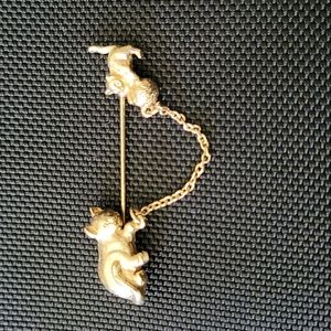 Avon Cat Pin